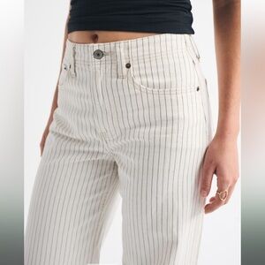 Abercrombie High rise striped jeans